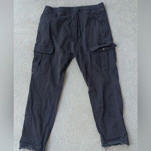 Holister cargo pants size L